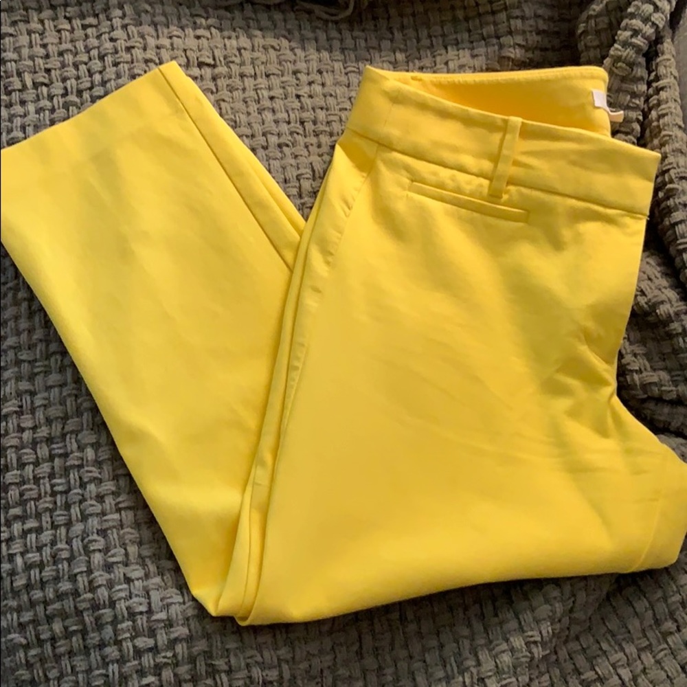 Size 10 LOFT Marisa fit yellow pants